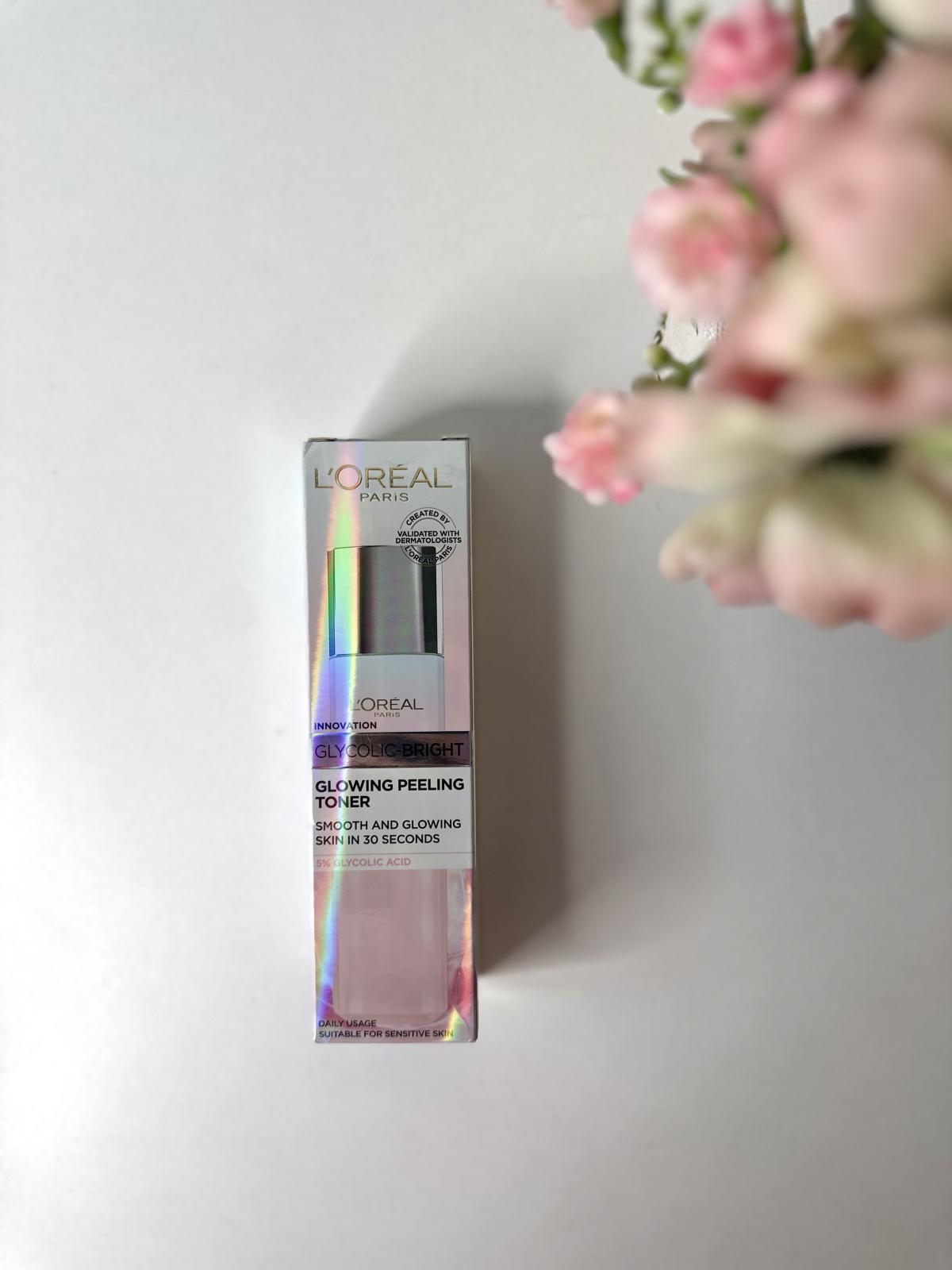 L’oréal Glowing Peeling Toner S061