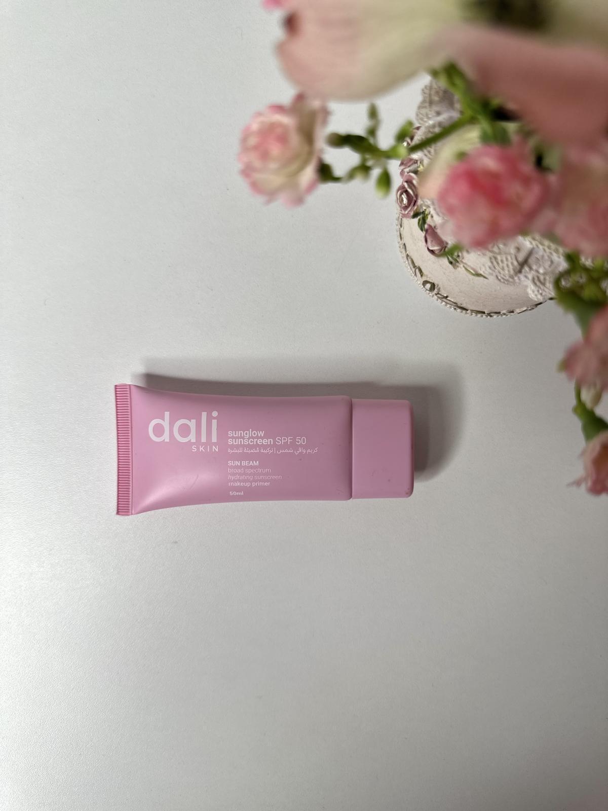 Dali Sunglow Sunscreen SPF 50 S090