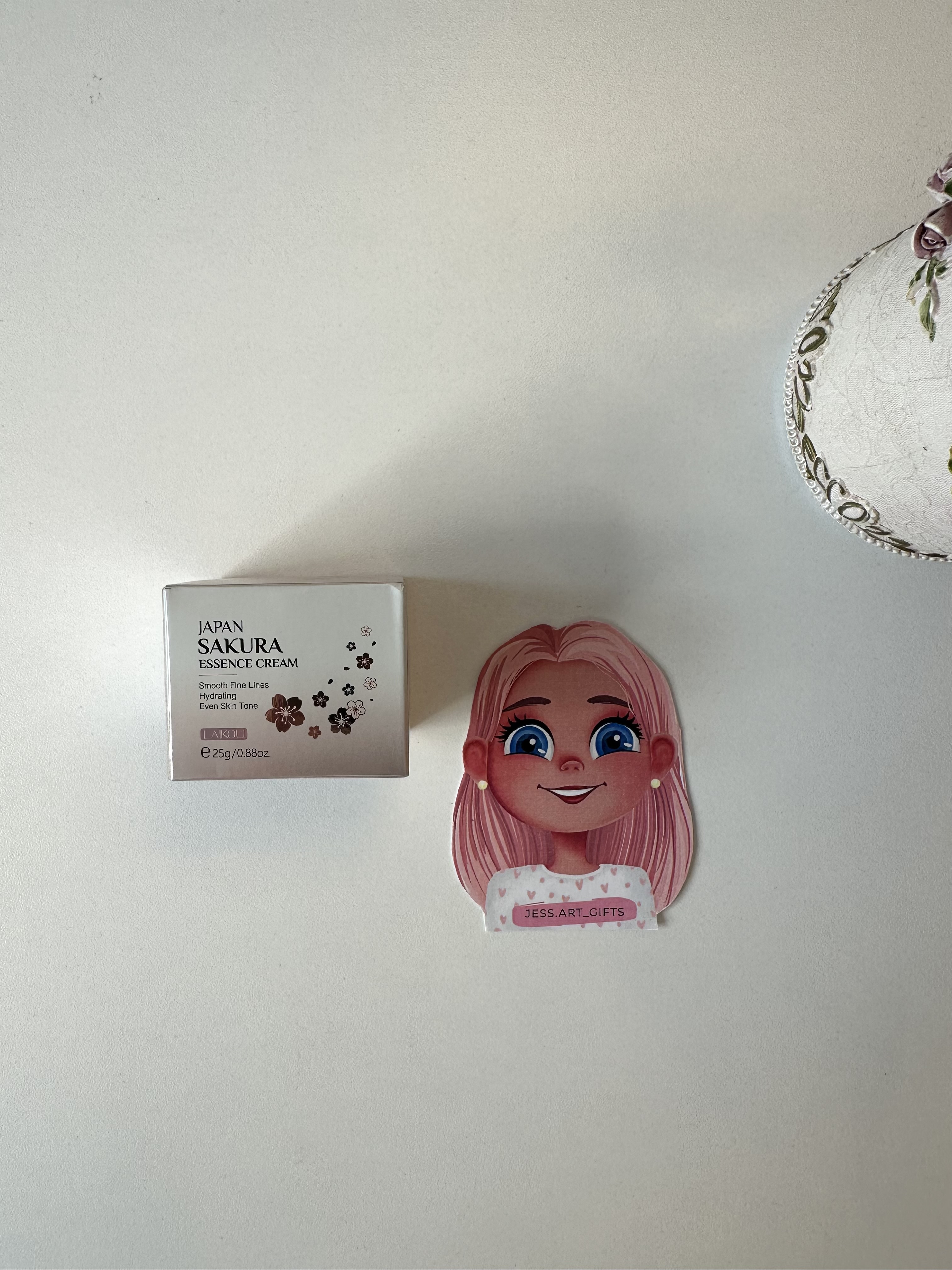 Japan SAKURA Essence Cream