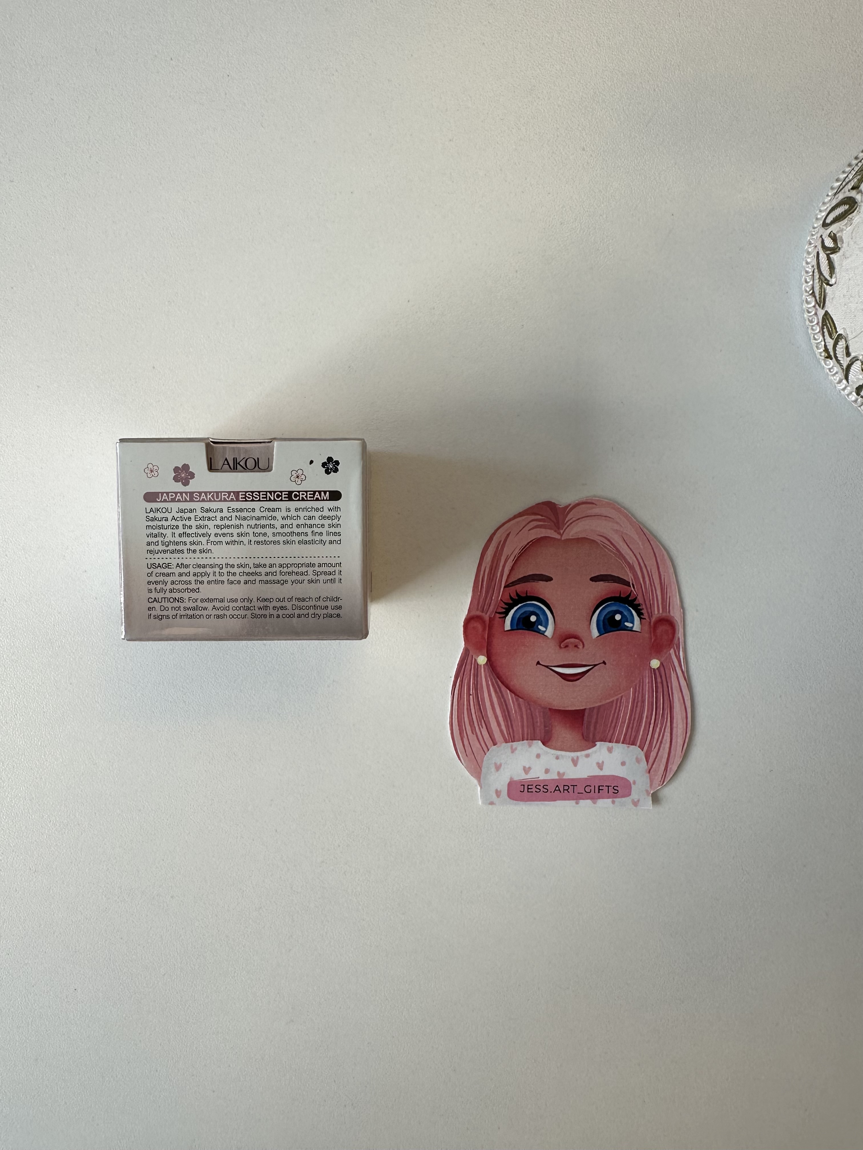 Japan SAKURA Essence Cream